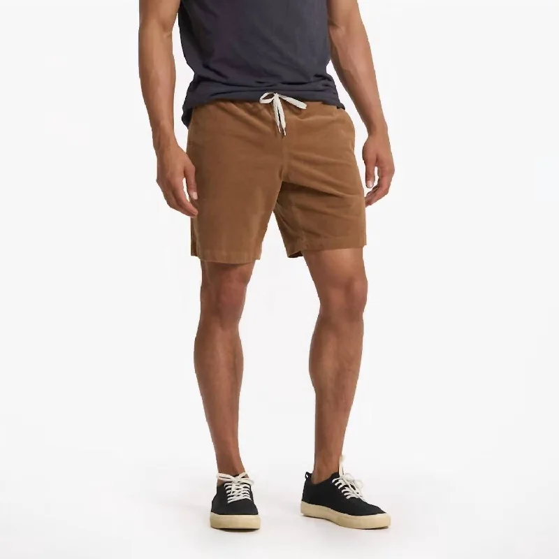 Optimist Short In Camel